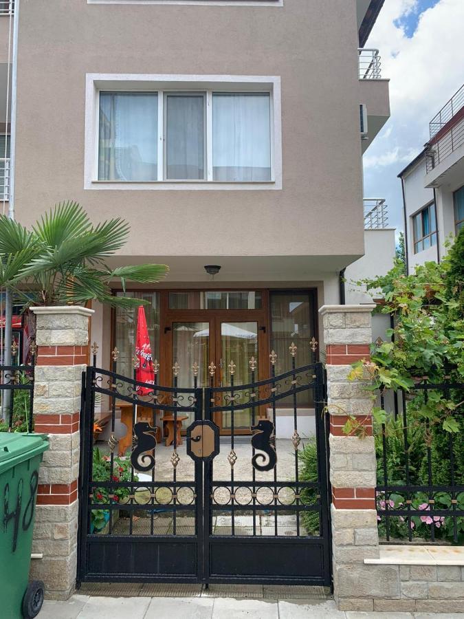 Desi House 302B Cozy Studio Nesebar Apartamento Exterior foto